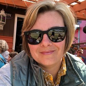 Meet your Posher, Anna